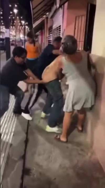 Excúsame