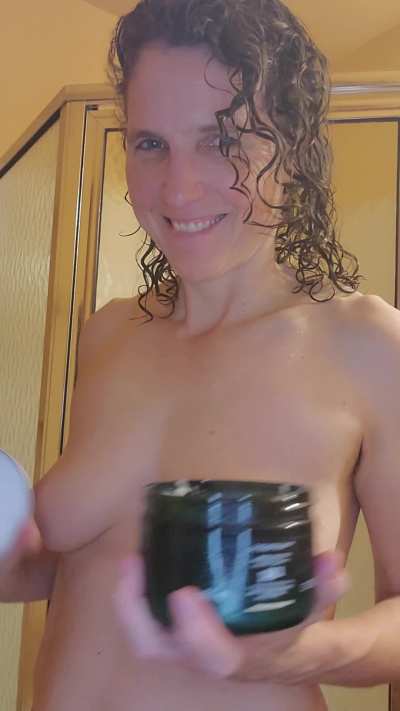 I need some help rubbing cream on my body after my shower