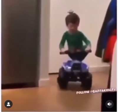 „Hey watch this dad!“