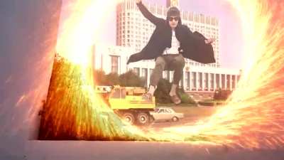 Man dissapearing in portal (2/2) source: Amanakeet (Youtube)