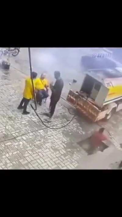 Ну ёб вашу мать!