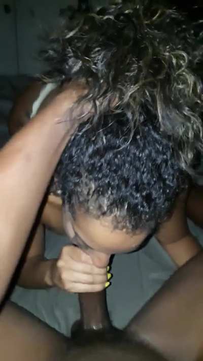 Trained my Colombian baddie how to suck daddy's dick!<wbr>🍆🤴🏿