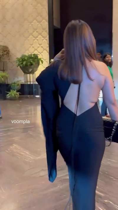 Neha Sharma 