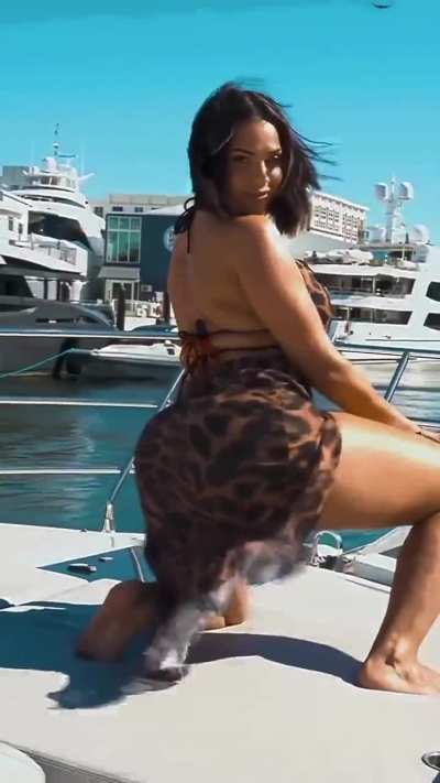 Amirah 🔥