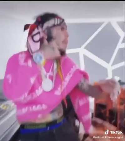 6ix9ine Freestyle