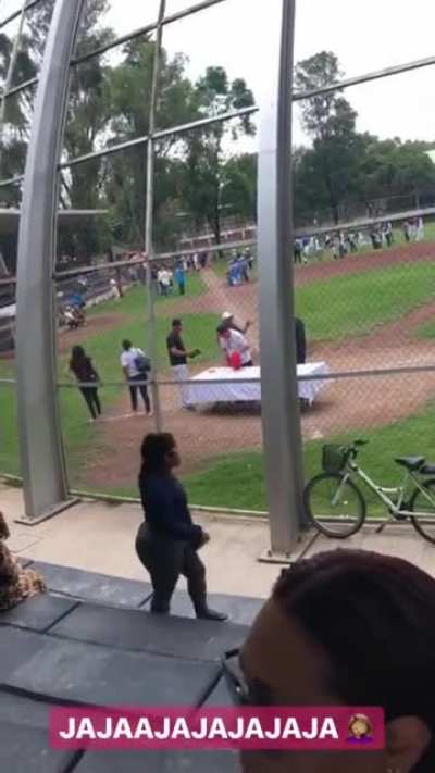La voz verdadera de Kari...