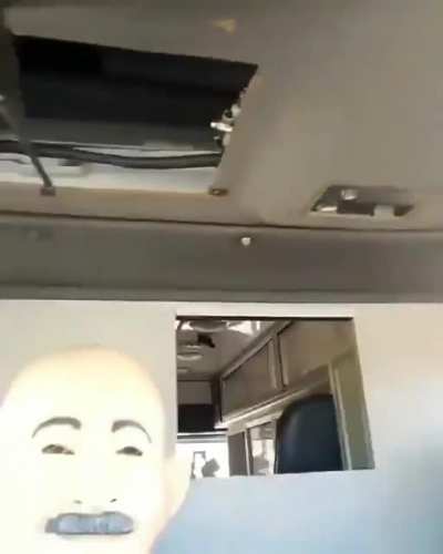 You ever seen a bullet proof ambulance with the cartel in it ready to do some shady shit? You have now...