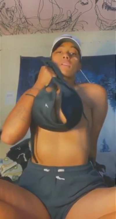 Delicious Looking Tits 🥴