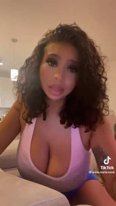 Anna.marie.sarai