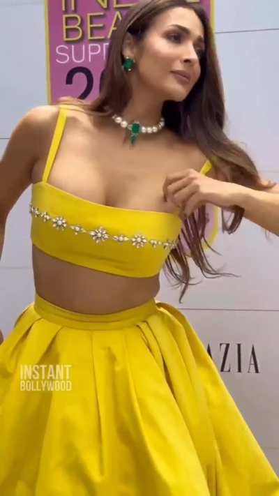 Mommy Malaika's Boobies 🤤