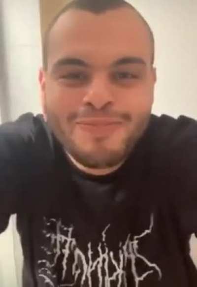 😳