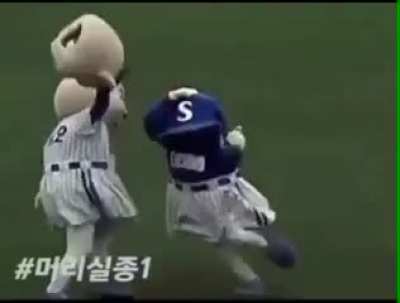 Fluffy Baseball League, South Korea