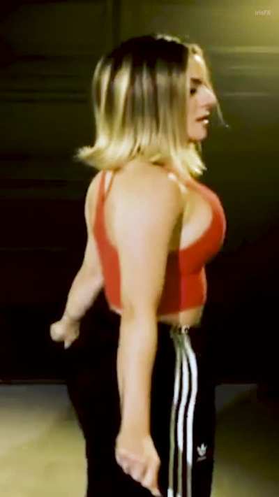 JoJo Levesque shows of her bounce
