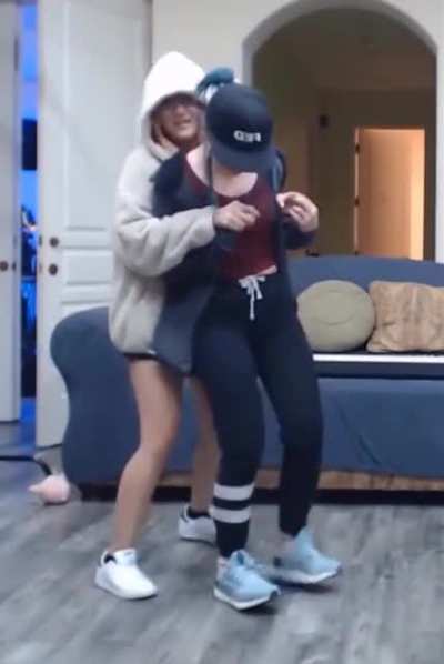 Lily and Aria