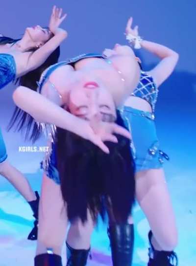 MOMO-<wbr>twice<wbr>-choo<wbr>m-3