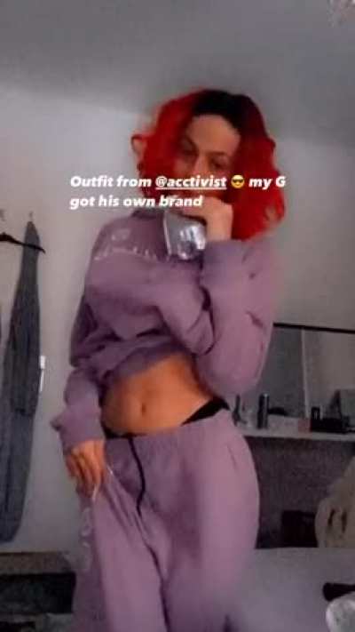 😜