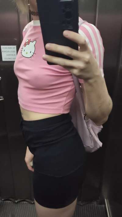 A quick look at my Kitty outfit