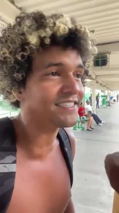 Sabe mais que muito comentarista político por aí
