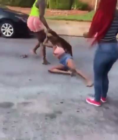 Girl gets swung by hair😭
