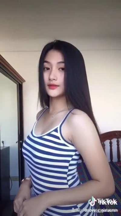 #chix<wbr>yello<wbr>wpage #tiktokvideos #sexybabe #sexytiktok #tikt<wbr>okacc<wbr>ounts #sexybeauty
