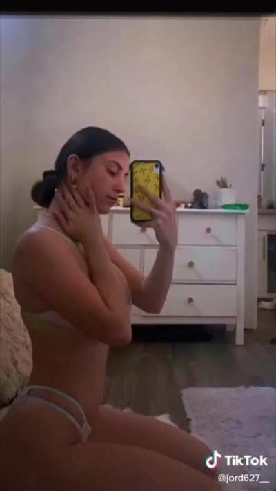 Hot 🥵