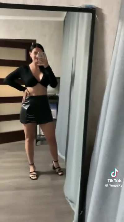 @1nnaSky
