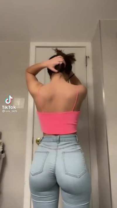 JUICY ASS!