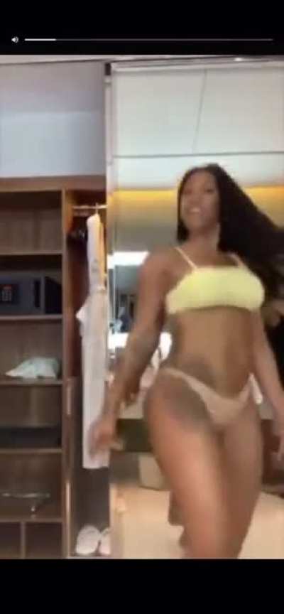 Miracle Watts (@mir<wbr>aclew<wbr>atts0<wbr>0)