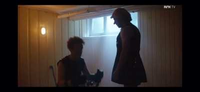 Very Straight Cinematic Pegging