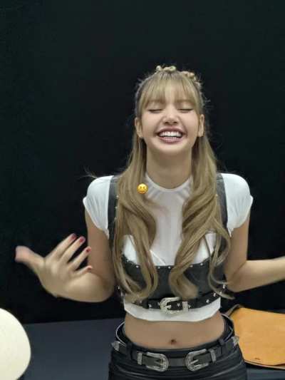 251027 yoghurt_nattasha IG update w/Lisa