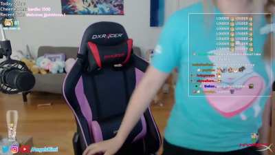 Kimi in shorts