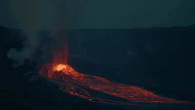 Raw and Unedited, The exact Moment the Kilauea Volcano stops erupting after an almost 10 hour eruption.