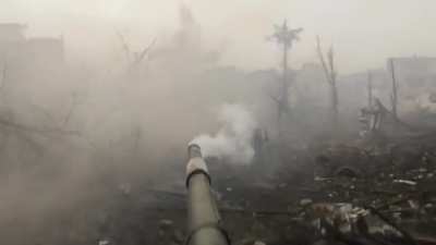 This is what the front line in Ukraine looks like after almost a year of war (Donetsk city suburbs)