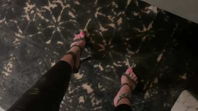 Selfie vid in wet look leggings, black rhinestone platforms, belly chain, and some pubes showing