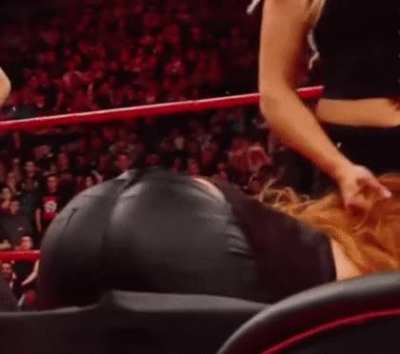 Oh Becky<wbr>...🍑🔥