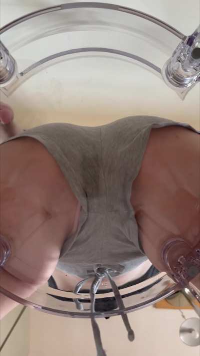 too much jiggle for one screen to handle?