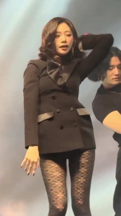 🖤