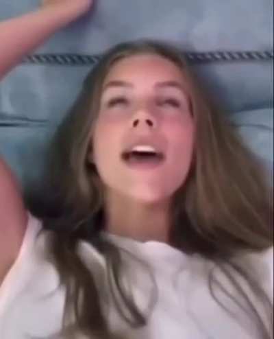 Imagine she's making these expressions whilst fucking 🤤