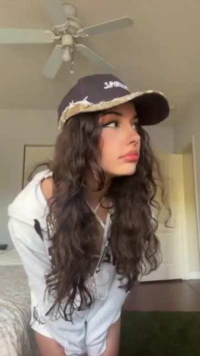 🙀