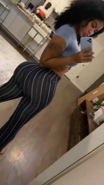 Kitty in Flare pants, azz still phat