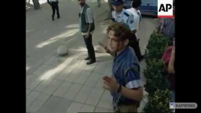 Türk polisi apoculara gerekeni yapıyor
