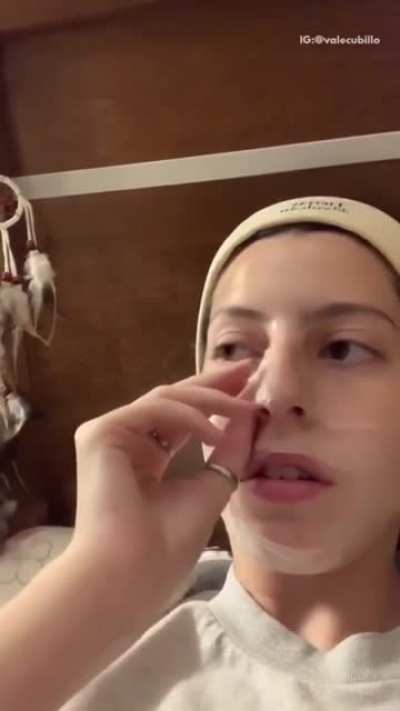 Sticky face masks can be dangerous sometimes