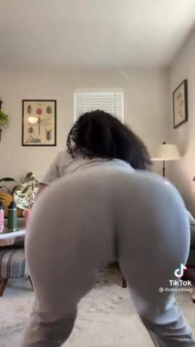 Fuck so hot 🥵