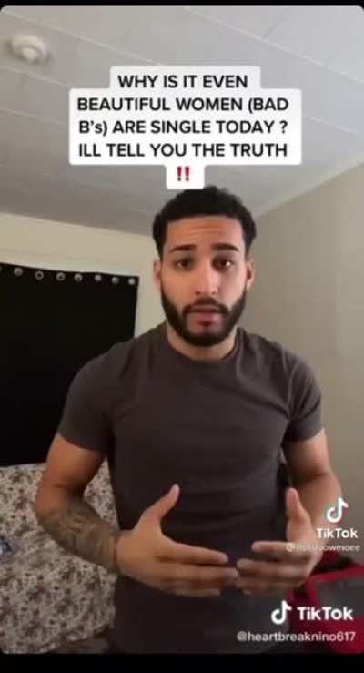 Watch this scrote get roasted for his views. Hands up if you’ve encountered an angry short guy with a complex like this 🙋🏻‍♀️<wbr>🙋🏻‍♀️<wbr>🙋🏻‍♀️