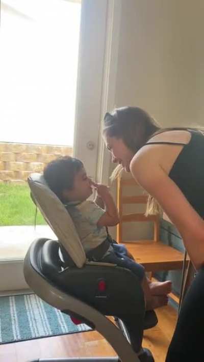 NO Tickles Mommy
