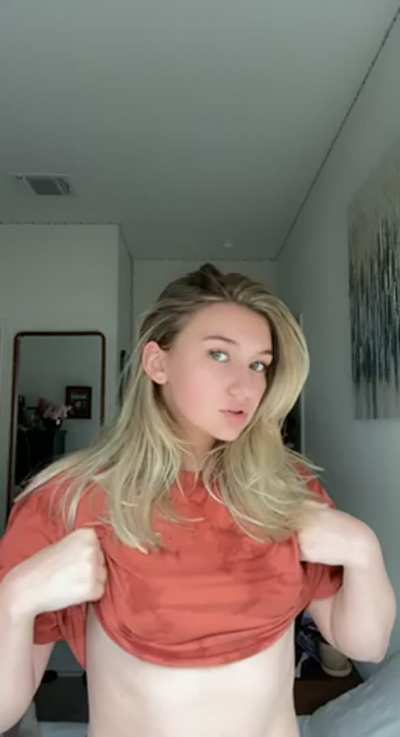 Would you like holding mine? <3 20[f]