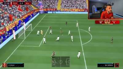 Streamer experiences fifa's innovative gameplay