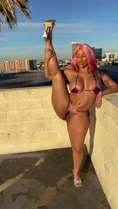 Flexible Thicc Latina RedRo<wbr>seLaC<wbr>ubana 🥵🥵