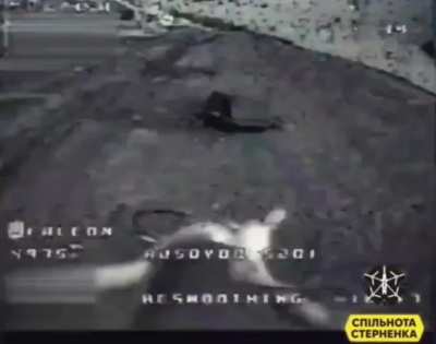 Footage of a Russian turtle tank attacked by a Ukrainian FPV quad after it drove over a anti-tank mine. Kharkiv Oblast.