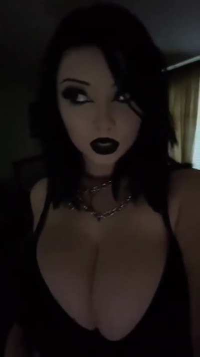 😋